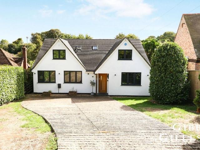 Apartment for rent in Denham, Gerrards Cross and Chalfonts Community Board, Chalfont St. Peter
