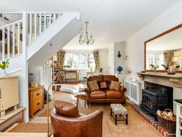 Apartment for rent in Compton, Littlecote