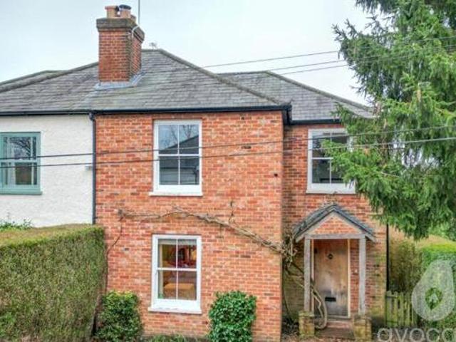 House for sale in Heol-las, Surrey