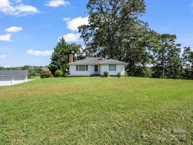 House for sale in Mill Spring, North Carolina