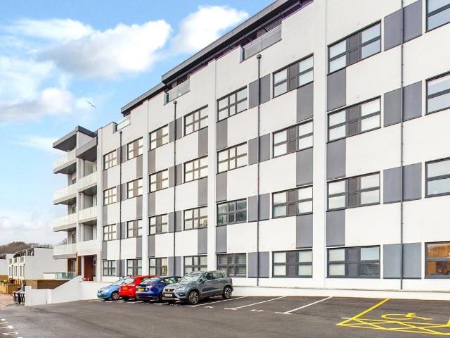 Apartment for rent in Aldrington