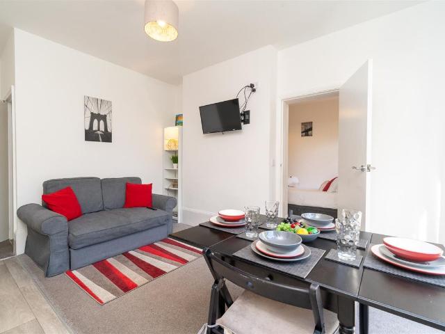 Apartment for rent in Wake Green, West Midlands