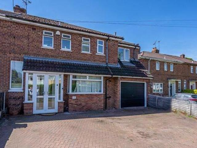House for sale in Tettenhall, West Midlands