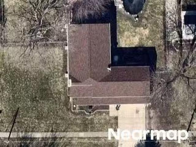 House for sale in Utica