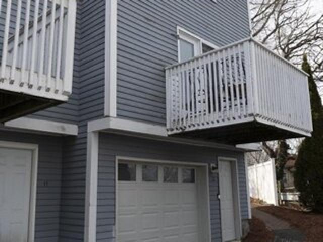 Condo for sale in Lowell, Massachusetts