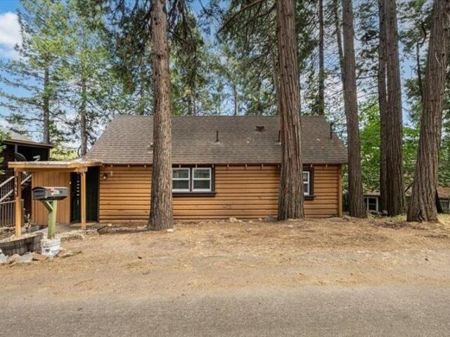 House for sale in Pollock Pines, California