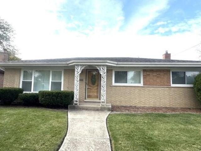 House for sale in South Holland, Illinois