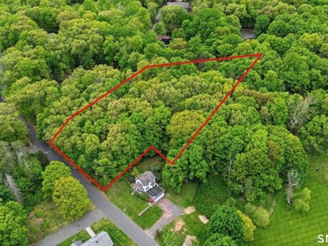 Land for sale in Southington, Connecticut