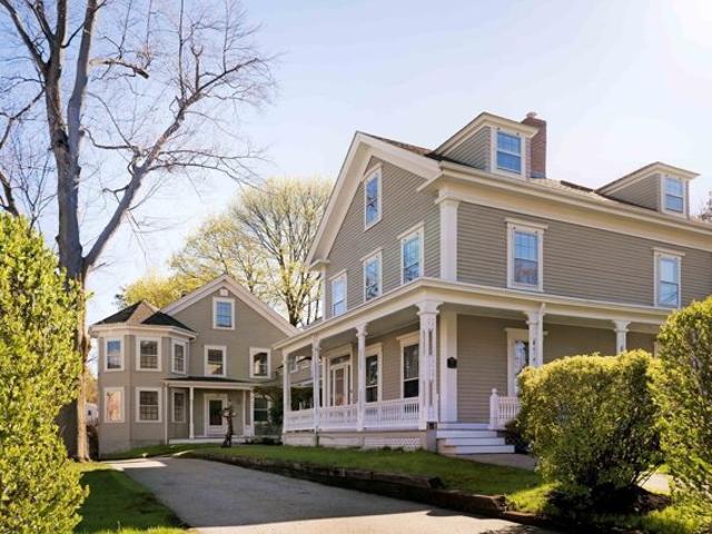 Condo for sale in Andover, Essex County