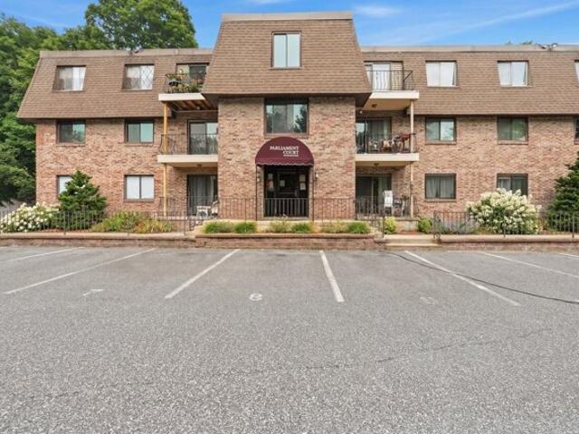 Condo for sale in Northborough, Massachusetts