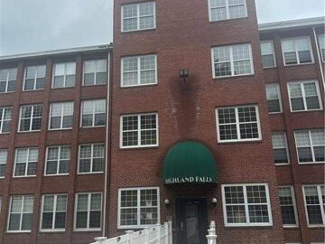 Condo for sale in Albion, Lincoln