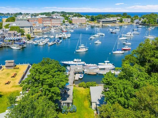 House for sale in East Falmouth, Massachusetts
