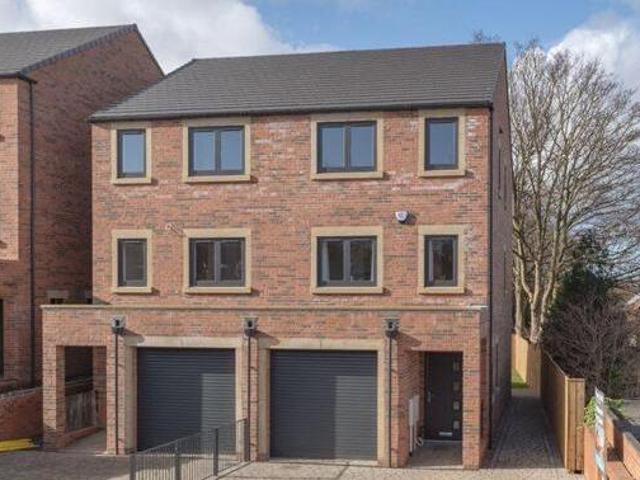 House for rent in Lyons, Greater London