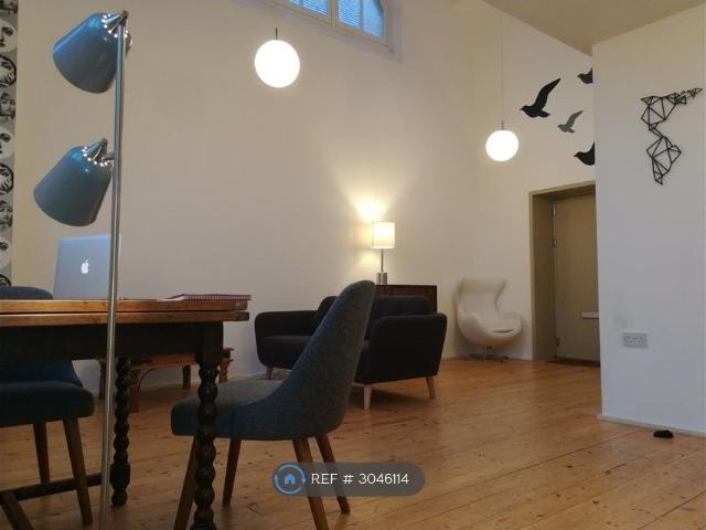 House for rent in Glyndon, Greater London
