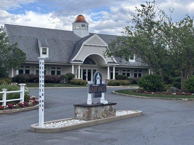 Condo for sale in Manomet, Massachusetts