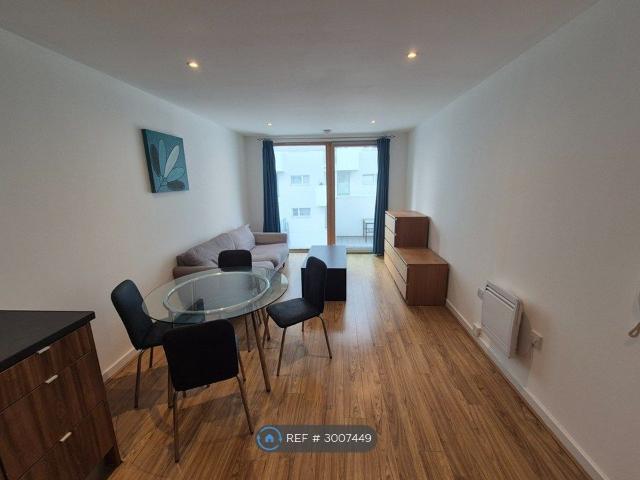 Apartment for rent in Greater London