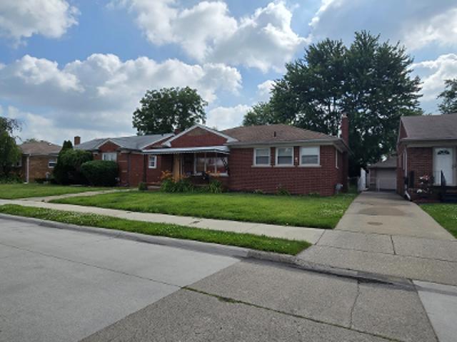 House for sale in Eastpointe, Michigan