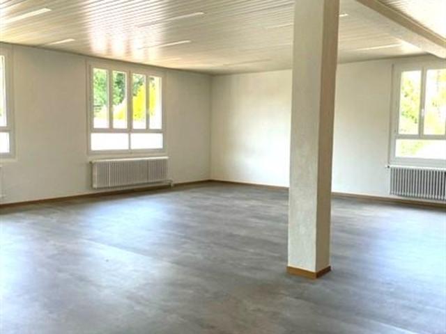 Büro mieten in Vich, Waadt