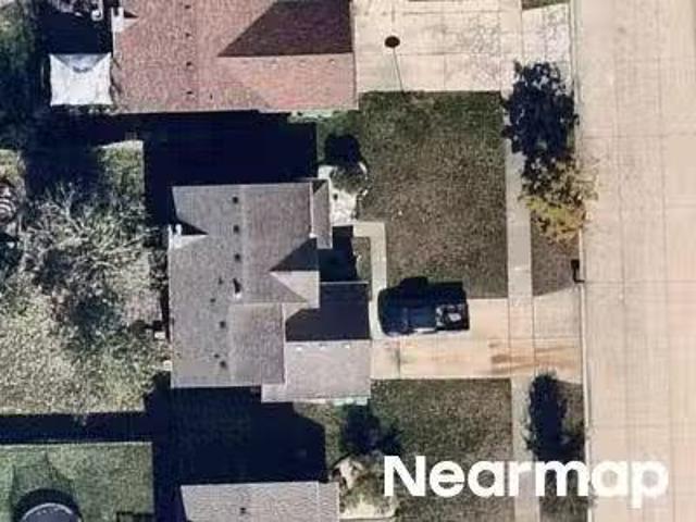 House for sale in Taylor