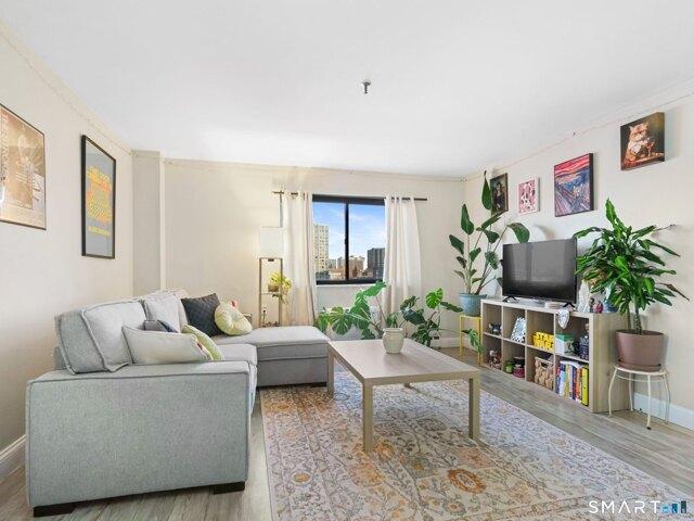 Condo for sale in Stamford, Western Connecticut Planning Region