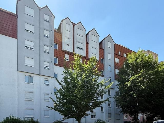 Wohnung kaufen in Schwalbach, Hessen
