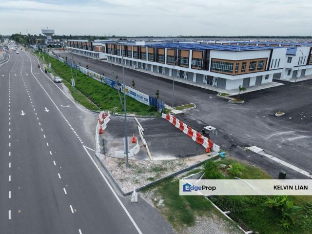 Shop for rent in Jenjarom, Selangor