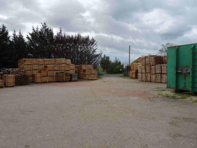 Local Commercial vente à Lesparre-Médoc, Saint-estèphe
