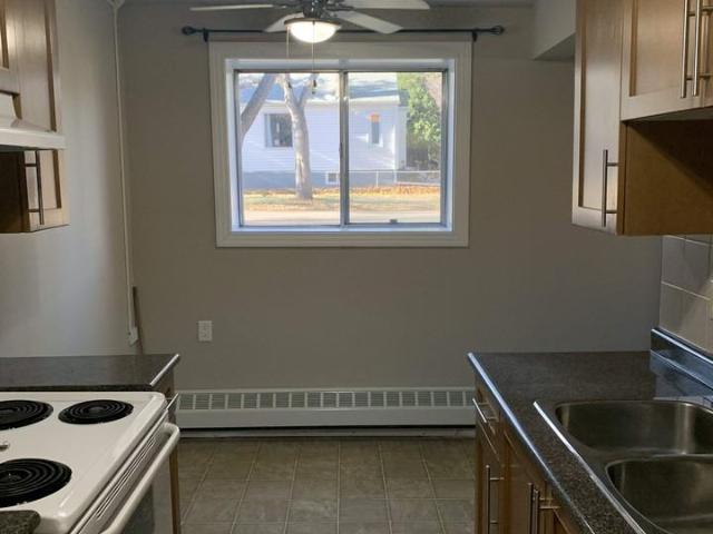Apartment for rent in Wedgewood, Alberta
