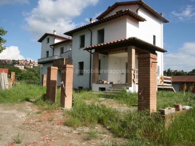 Appartamento in vendita a Lucignano, Toscana