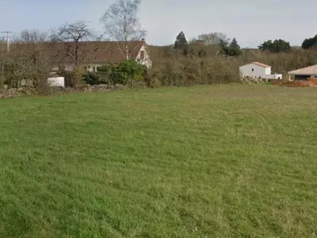 Terrain vente à Châtellerault, Scorbé-clairvaux