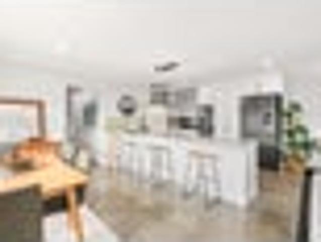 House for sale in Pauatahanui, Wellington