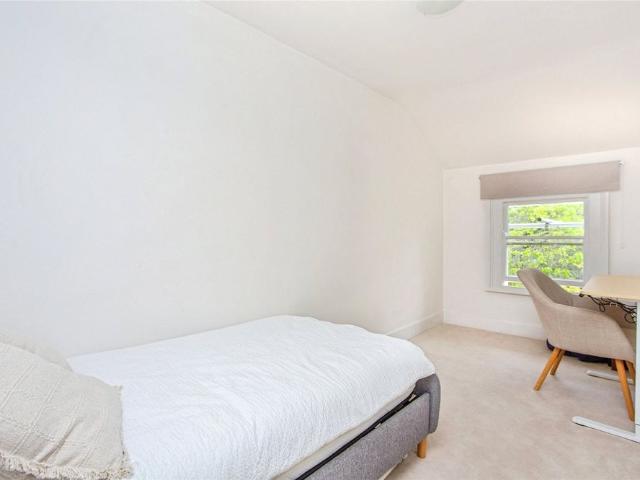 Apartment for rent in Golden Valley, Gloucestershire