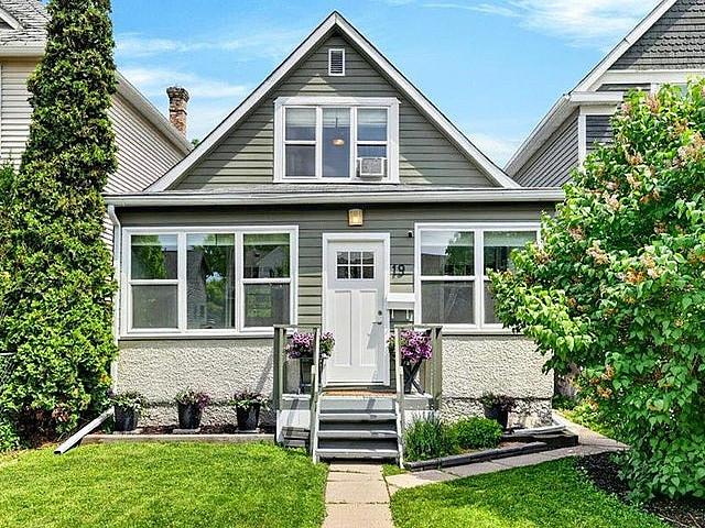 House for sale in East St. Paul, Manitoba
