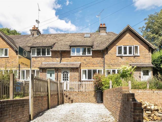 House for rent in Fole, Surrey