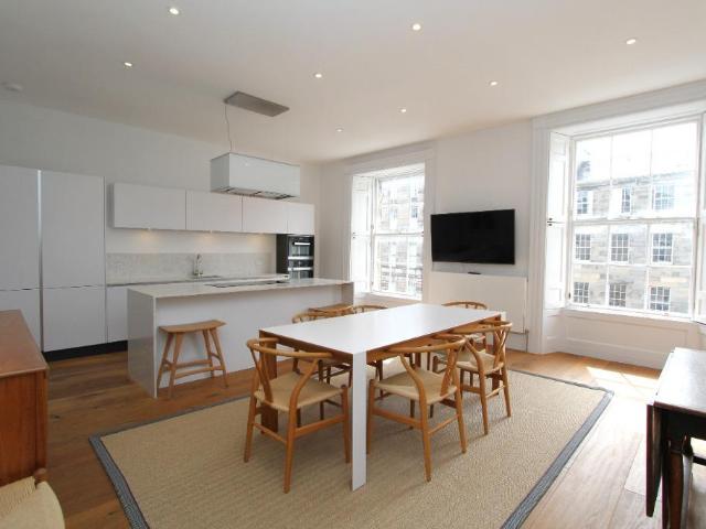 Apartment for rent in Canonmills, Bellevue