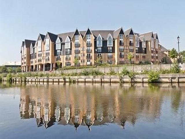 Apartment for rent in Ringlestone, Midway
