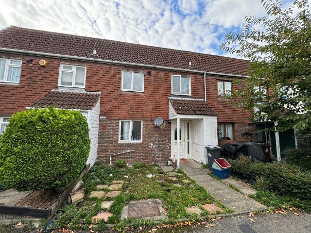 House for rent in London Borough of Hounslow, Greater London