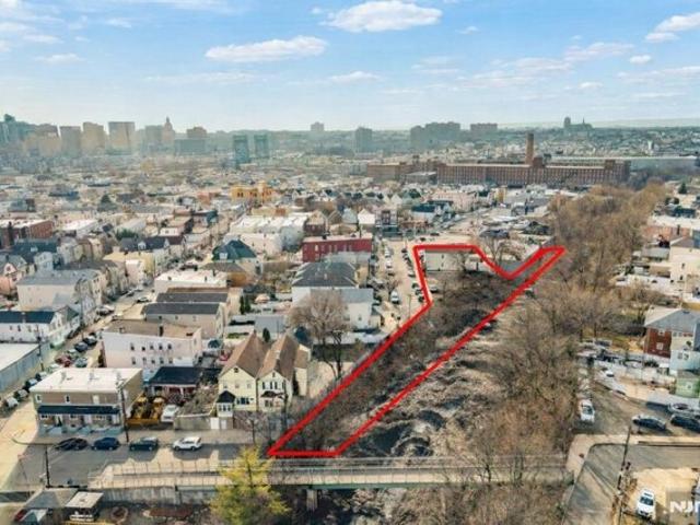 Land for sale in Hudson, New Jersey