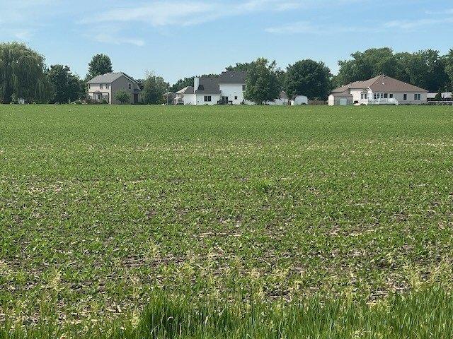 Farm for sale in Eldridge, Iowa