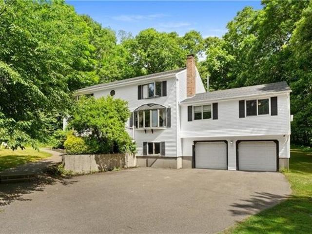 House for sale in Cumberland, Rhode Island
