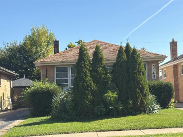 House for sale in Schiller Park, Cook County