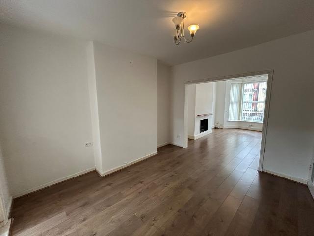Apartment for rent in Bootle, Sefton