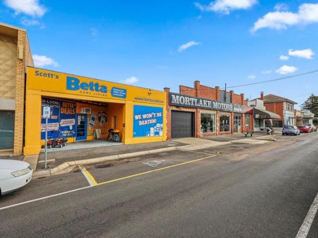 Retail for sale in Mortlake, Victoria