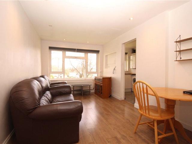 Apartment for rent in Farnborough, Hampshire