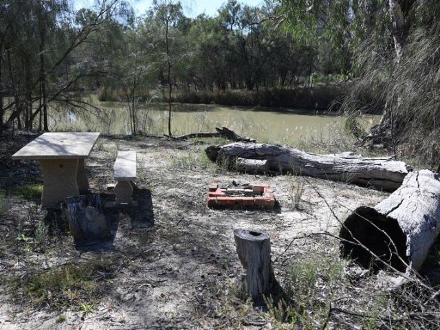 Land for sale in Morgan, South Australia