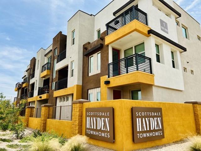 Townhouse for rent in Scottsdale