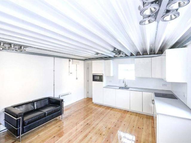 Apartment for rent in The Hale, Mill Hill