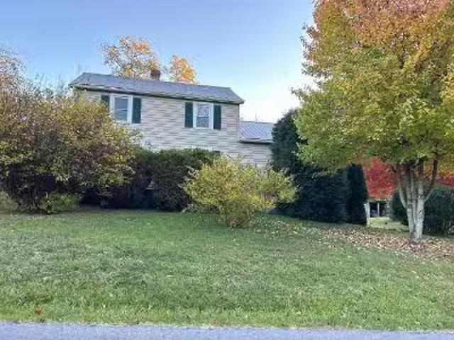 House for sale in Shepherdstown