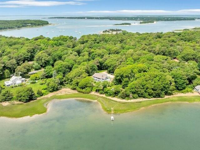 House for sale in Cataumet, Massachusetts