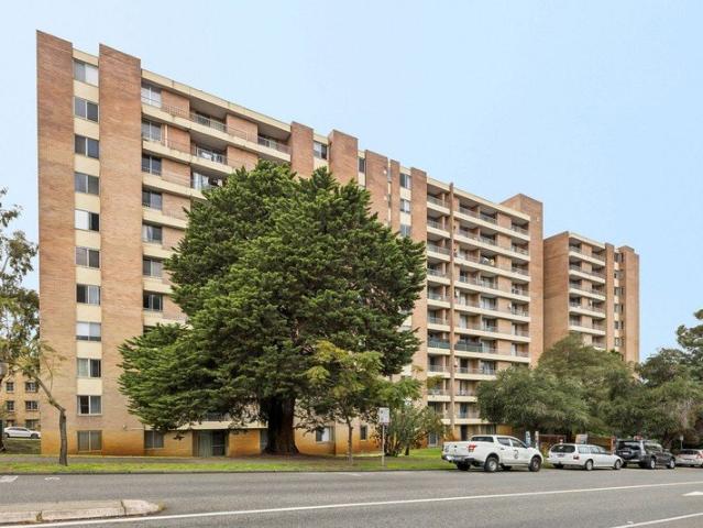 Apartment for sale in Cockburn, Western Australia